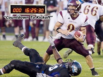 Sophomore quarterback Tom Schneider (Photo Courtesy Doug Witte - GVSU)
