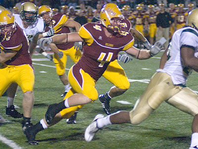 FSU junior linebacker Kyle Fitzpatrick (#4) is shown (Photo by Ed Hyde)