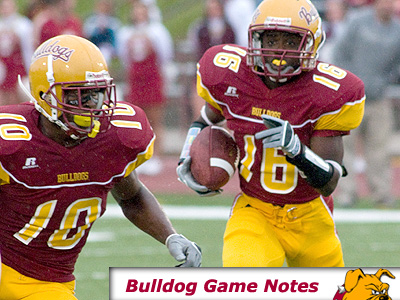 Freshman Troy McClary (#16) runs while David Freeman (#10) blocks for FSU (Photo by Ed Hyde)