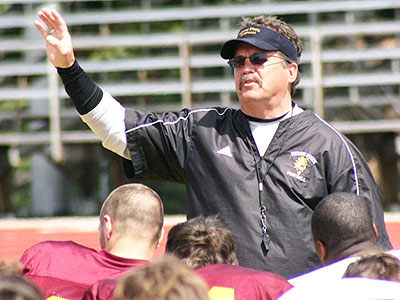 Head Coach Jeff Pierce and the Bulldogs have high hopes for the 2009 season
