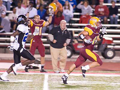 FSU's Aaron Olman nearly scores against Grand Valley State last season.  The Bulldogs will host the Lakers again this fall at Top Taggart Field (FSU Photo Services)