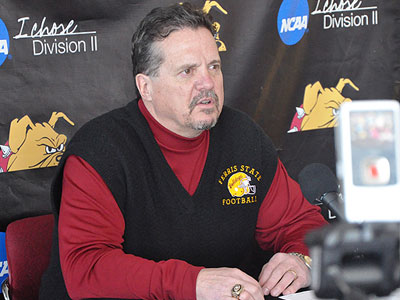 Head Coach Jeff Pierce and the Bulldogs have added three additional signees