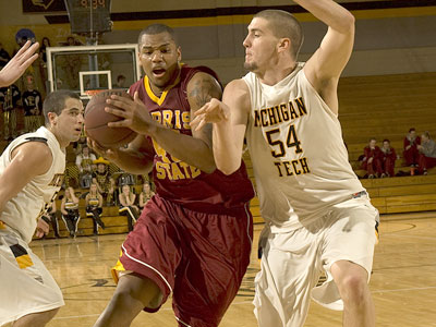 FSU's Justin Keenan drives with the ball at MTU (Photo courtesy Michigan Tech)