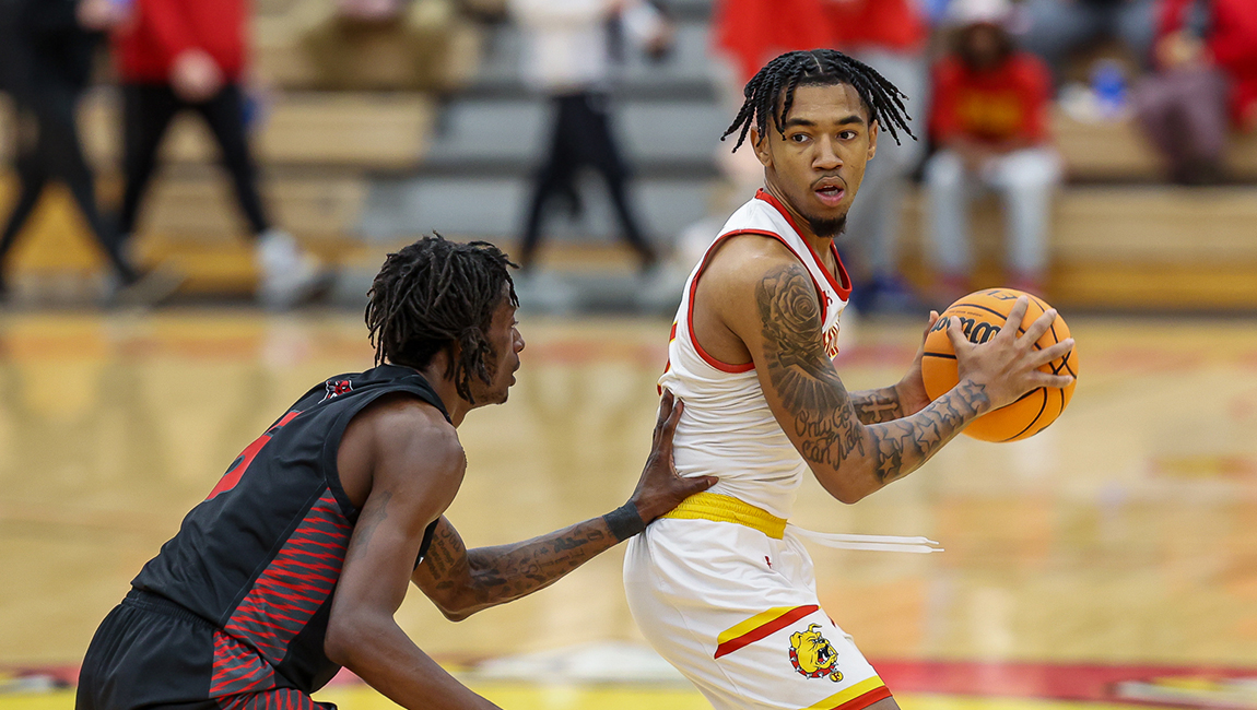 Ferris State Erupts In Decisive Home Victory Over Michigan Dearborn