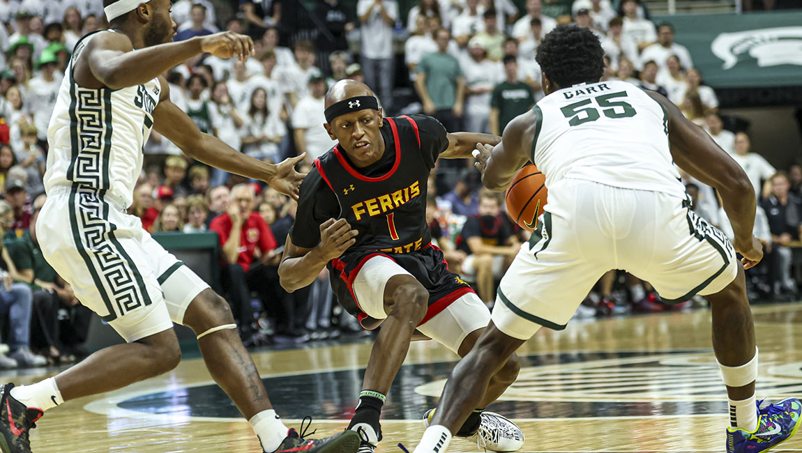 #5 Ferris State Rolls Past Lambton In Final Game Prior To Holiday Break