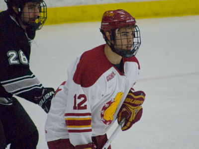 Aaron Lewicki becomes a finalist for the 2009-10 CCHA Scholar-Athlete of the Year Award.  (Photo by Joe Gorby)