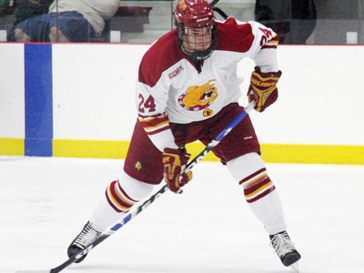 Zach Redmond earned first star of the game accolades in the Bulldogs' season-opening victory. (Photo courtesy of the Pioneer)