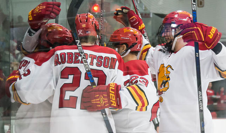 Smith Earns Second Shutout As Bulldogs Topple Nanooks 4-0 In Alaska