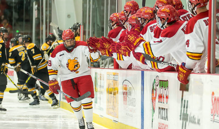 Ferris State Hockey Drops WCHA Opener At Home To Michigan Tech