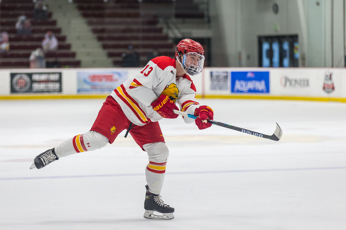 Bulldogs Challenge With Late Comeback Effort But Fall To Northern Michigan On The Road