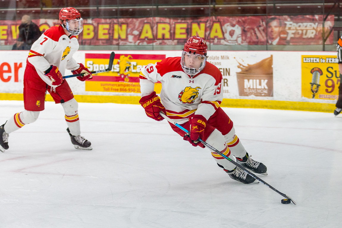 Bulldogs Battle But Fall To #3 Minnesota State