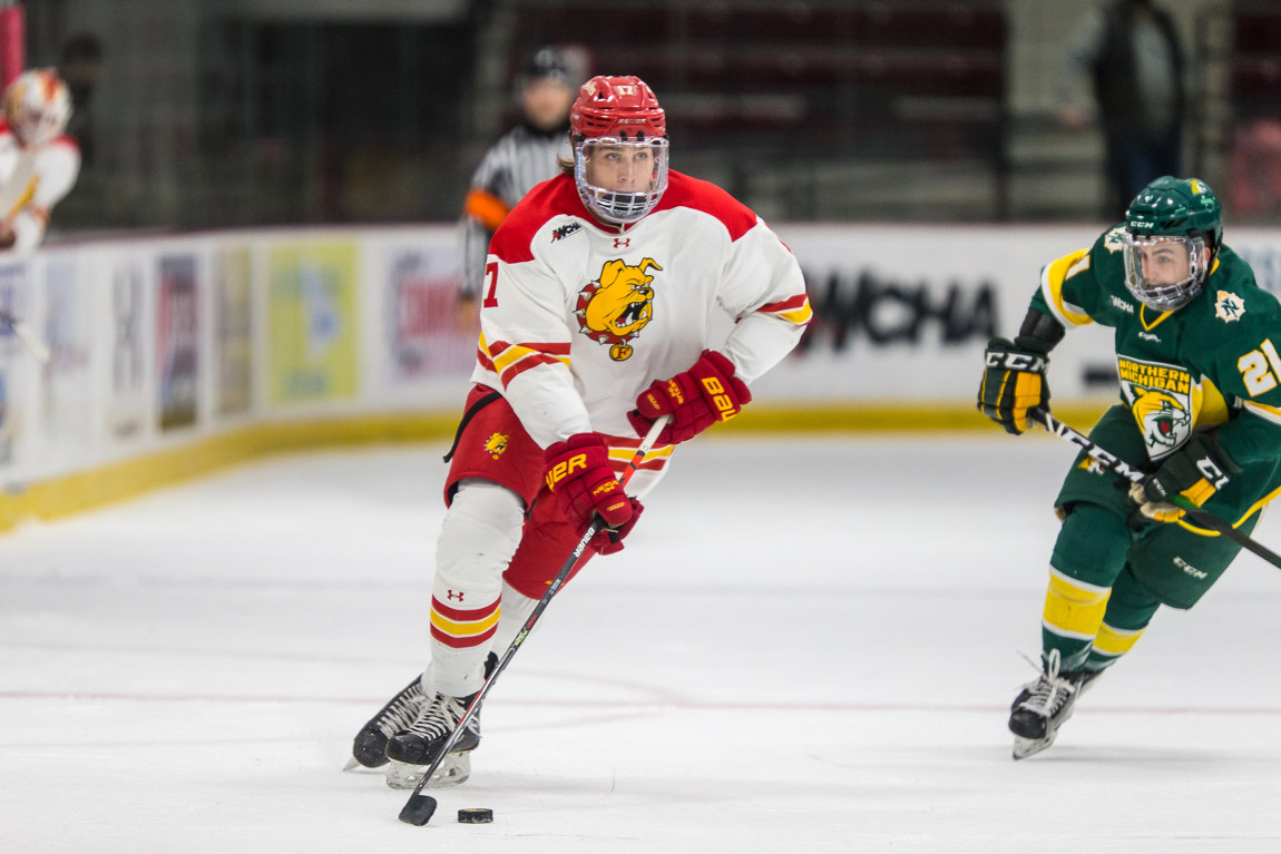 Bulldogs Tilt Ice But Fall 2-0 At Alabama-Huntsville