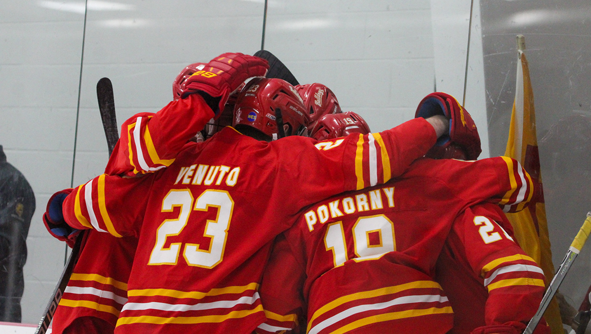 Deelstra Scores Dramatic Winner In Final Minute To Defeat Beavers