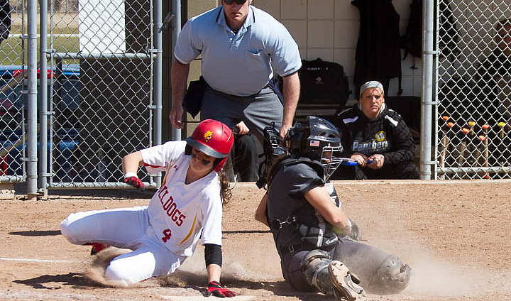 Bulldog Softball Sweeps Ohio Dominican In Extra-Inning Action Sunday
