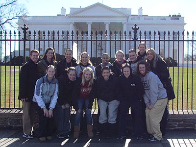 Bulldog Women's Team Tours Nation's Capital
