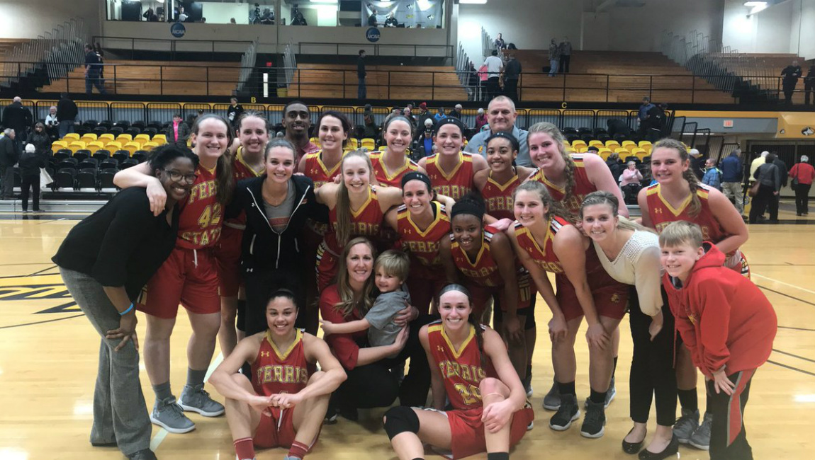 WATCH: Women's Basketball vs MTU - GLIAC Quarterfinal  Highlights