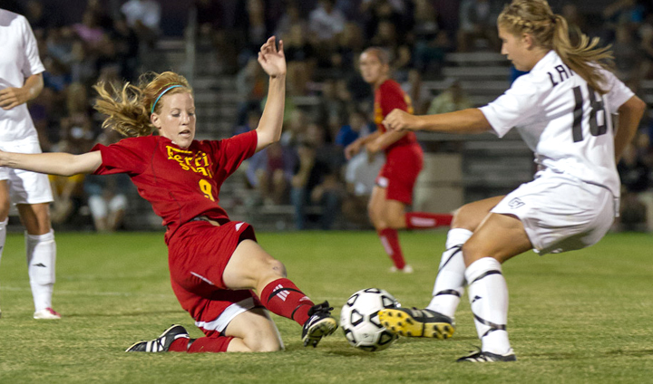 Women's Soccer's GLIAC Tourney Run Halted In Semifinals