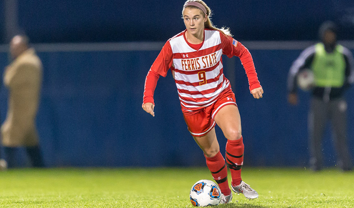 Two Late Goals Lift Ashland Past Ferris State In GLIAC Soccer Semifinals