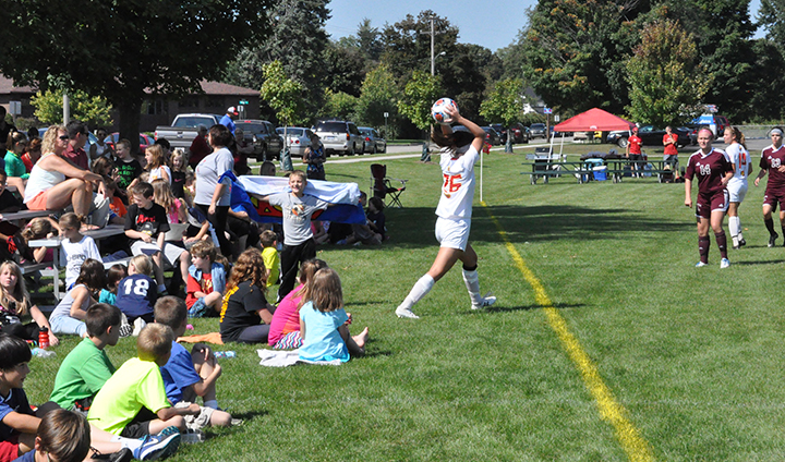 Ferris State Women's Soccer Wins Third-Straight With School-Day Victory