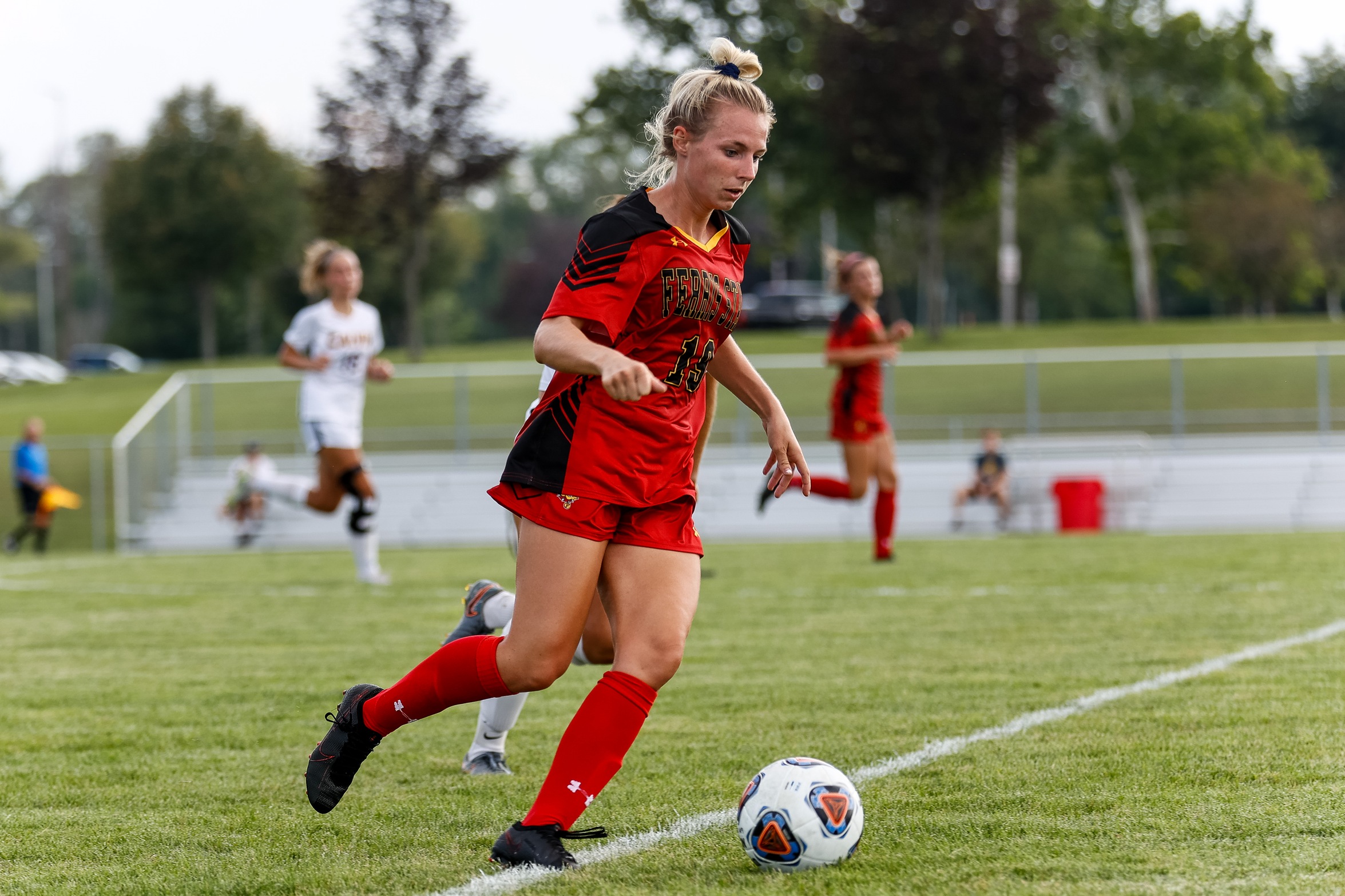 Bulldogs Pepper Oilers But Fall In Opener