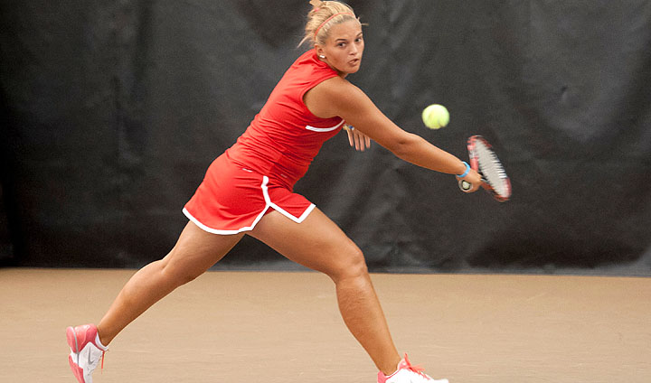 Women's Tennis Suffers Road Setback Against The Lewis Flyers