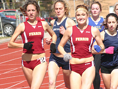 FSU's Paige Onweller (left) and Mikinzie Stuart (right)