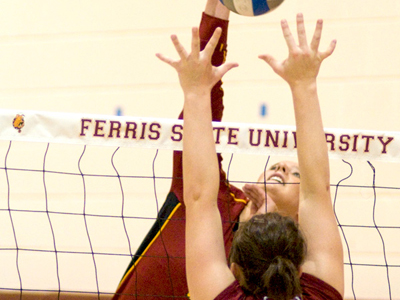 Bulldogs Sweep  Minnesota, Crookston In Invitational Finale