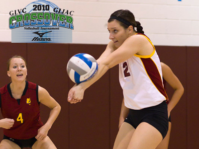 Junior Lisa Tobiczyk recorded a match-high 25 digs in the Bulldogs' opening match at the GLVC/GLIAC Crossover Tournament.  (Photo by Ben Amato)