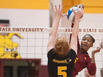 Senior Arielle Goodson recorded a match-leading 20 kills and three block assists in Sunday's victory.  (Photo by Ed Hyde)